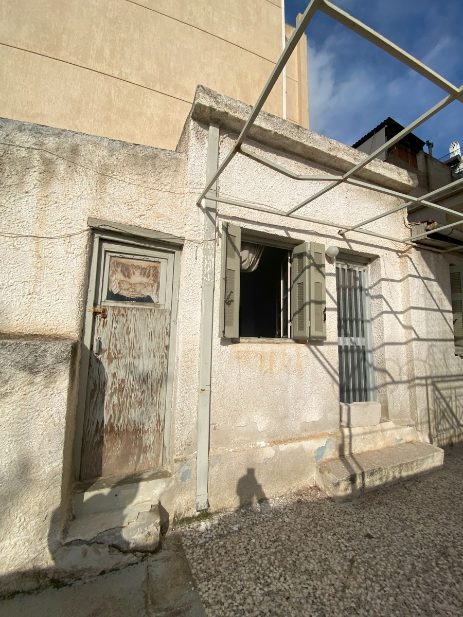 Plot for sale in the Heart of Piraeus. ID A3-2912