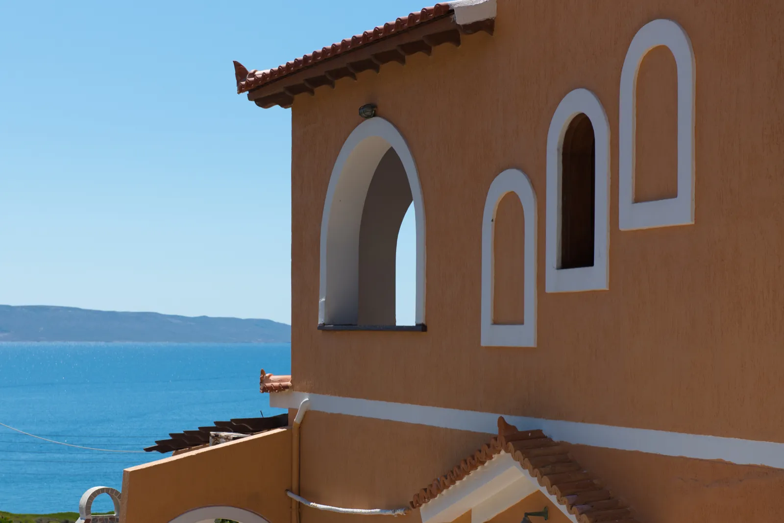 Seaview Residence for sale near the beach in Lavrio. ID A4-6927