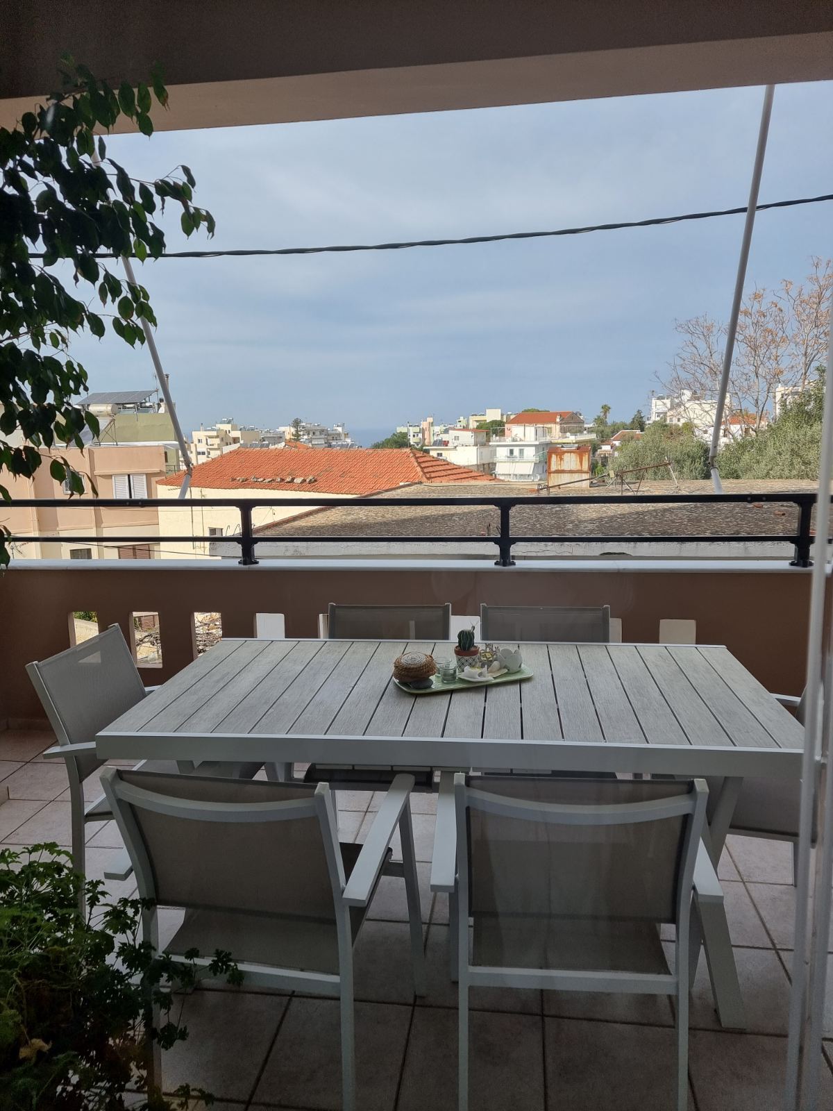 Three Bedroom Apartment for Rent in Lentariana Chania. ID 001-1172