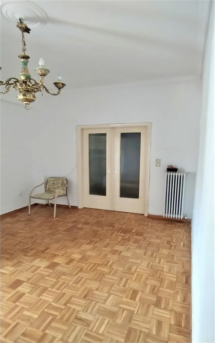 Apartment in Kolonos for sale in Athens. ID A4-6683