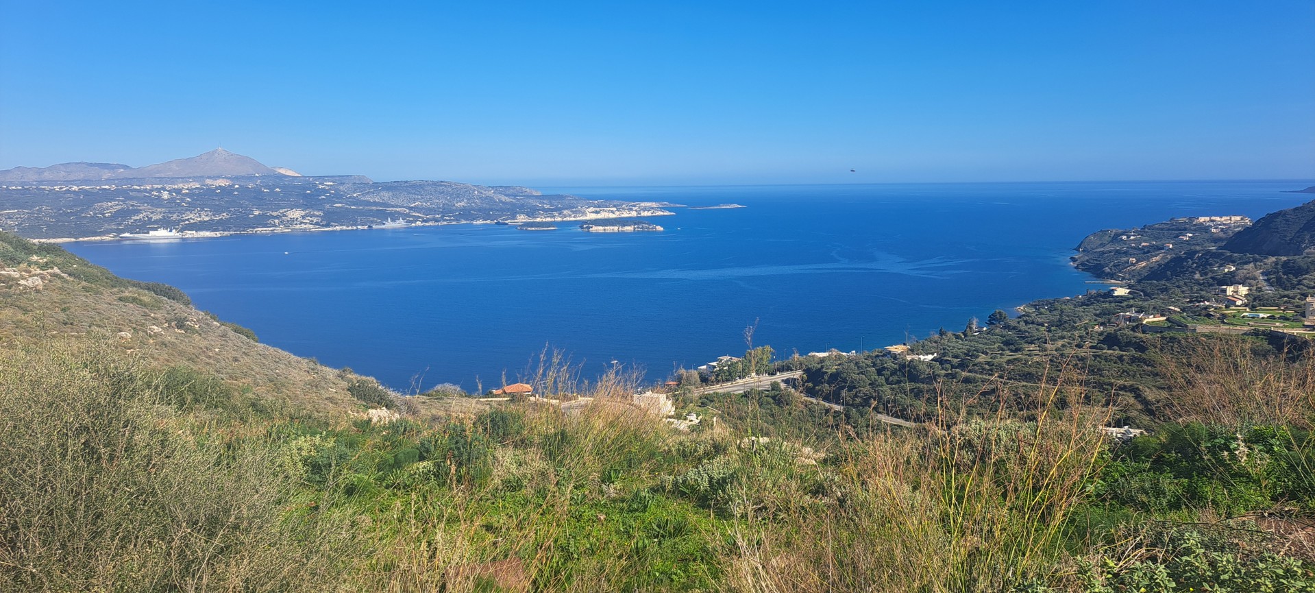 Seaview Plot for sale in Megala Chorafia. ID 03-2884