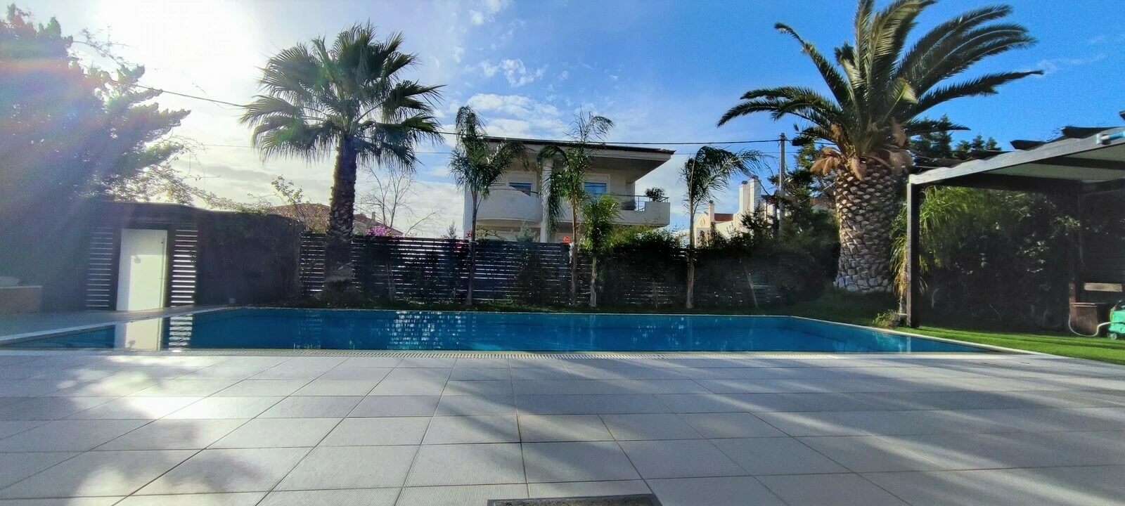 Luxury House for sale in Kalyvia Thorikou. ID A4-6620