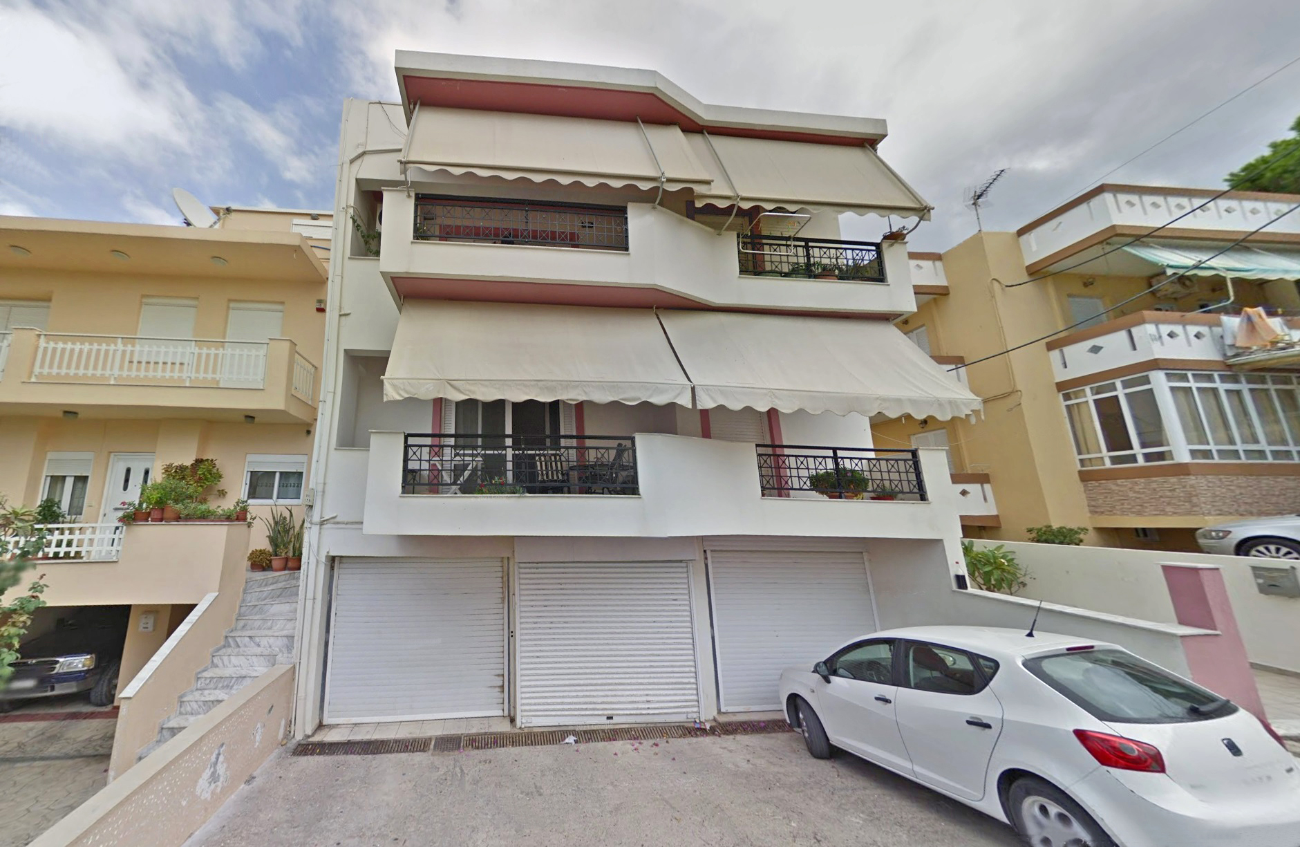 Building for sale in Rethymnon. ID 1B-1295