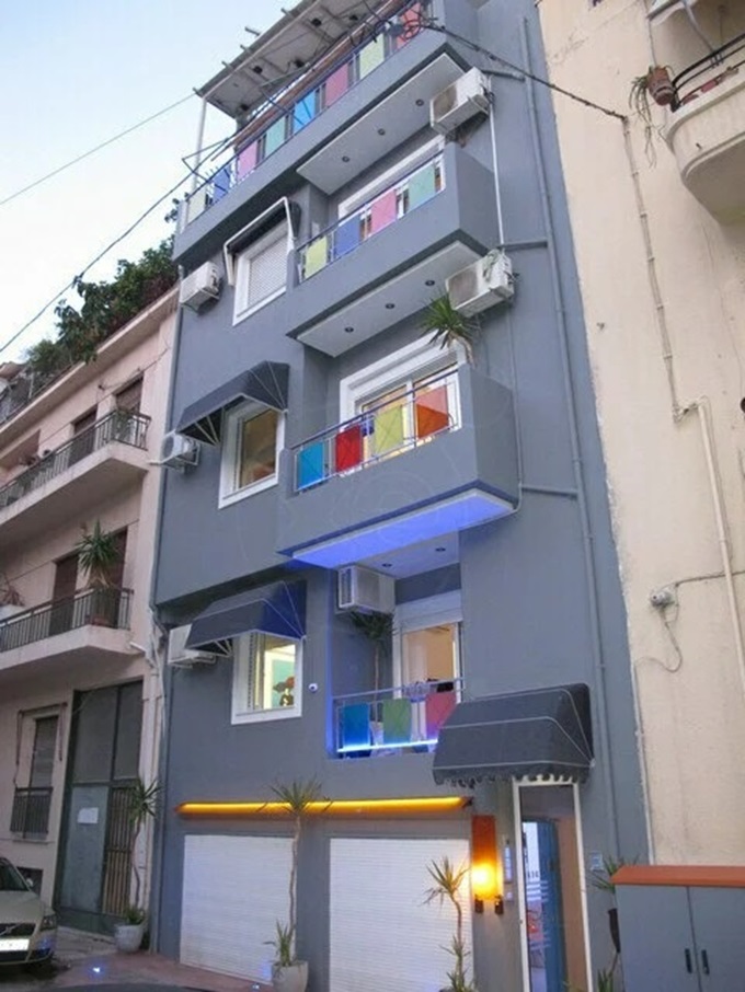 Building with 13 Apartments for sale in Athens city center. ID AB-1283