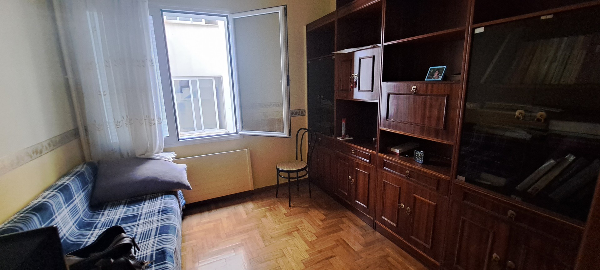 Apartment for sale in Dikastiria Chania. ID 04-6087