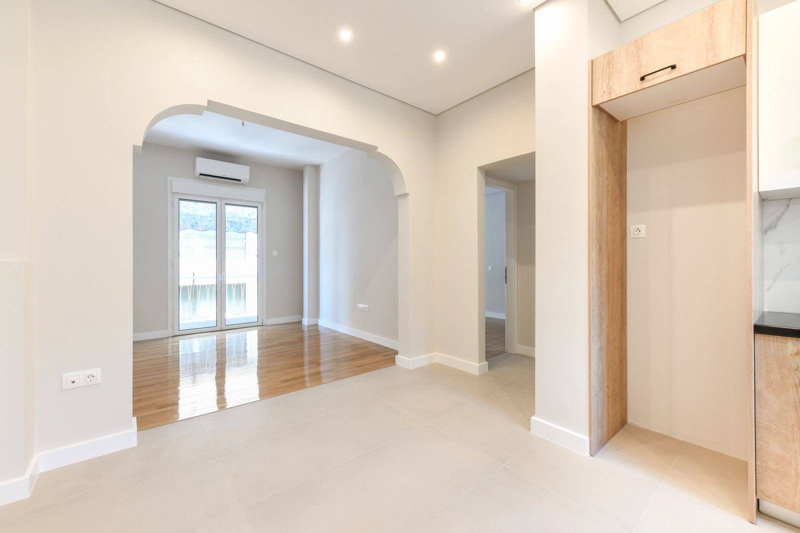 Two Bedroom Apartment for sale in Kypseli. ID A4-5524