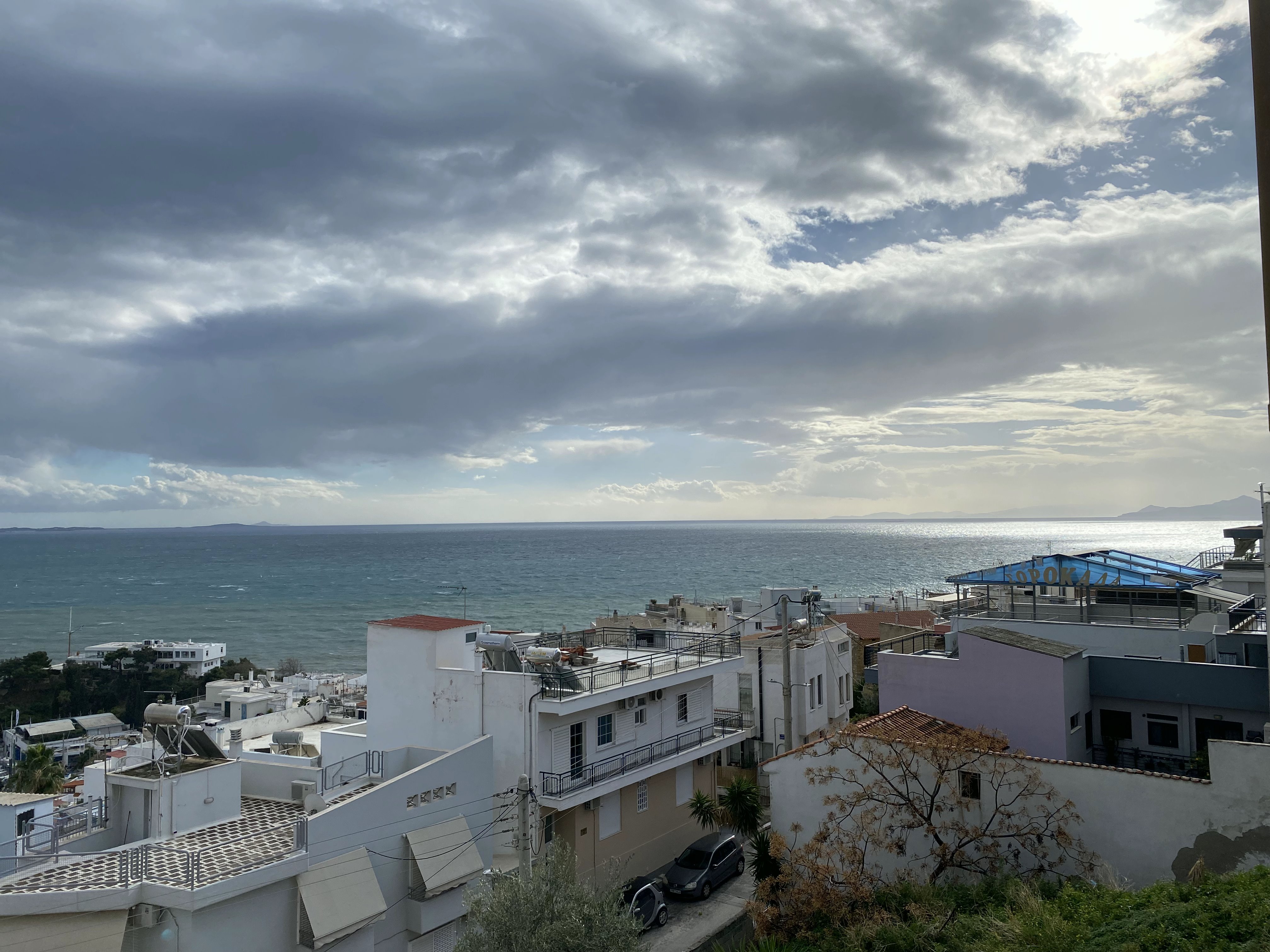 Seaview Building for sale in Piraeus Kastella. ID AB-1303